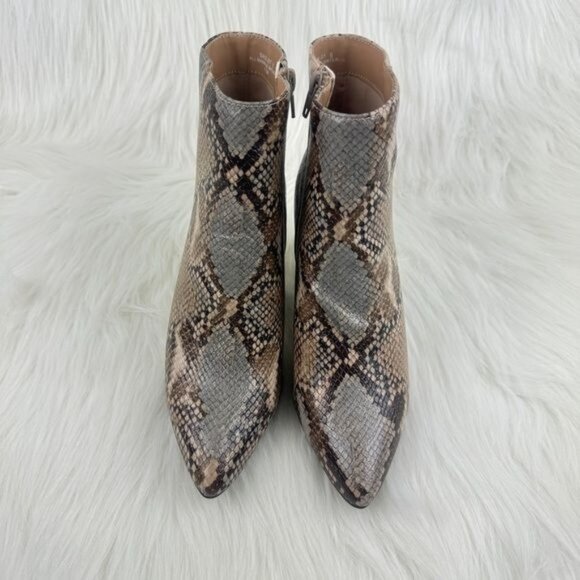 Women's Bamboo Snake Embossed Faux Leather Chunky Block Heel Ankle Bootie - Picture 8 of 10